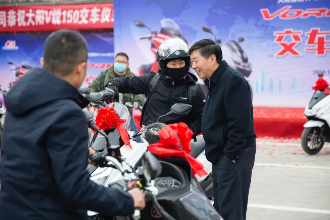 1606308274459045937.jpg 17.jpg